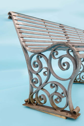 Garden Bench - side detail