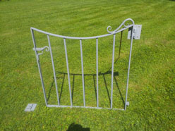 Gate
